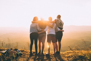 Happy Friday: Gắn kết tình thân giữa các phòng ban